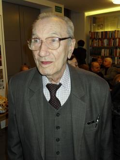 Prof. dr hab. Józef Bachórz (20 września 1934 – 20 września 2024)